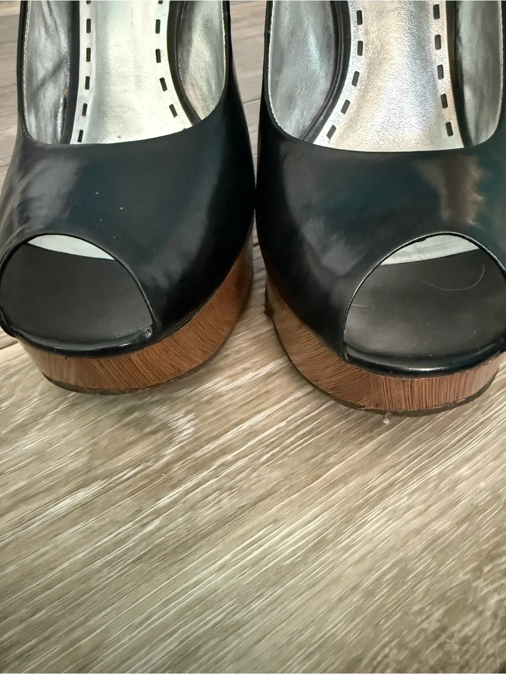 Gianni Bini Black Leather Peep-Toe Pumps with Wood-Effect Platform